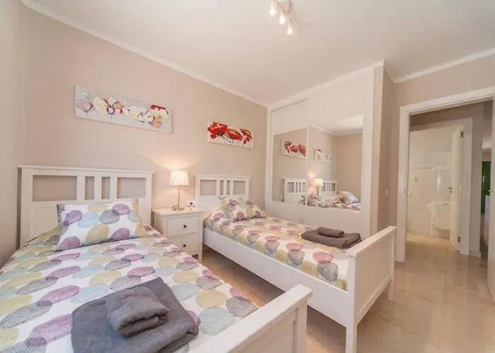 Bandama 14! 2 Bedroom Newly Renovated Bungalow, Los Pocillos, Puerto Del Carmen.